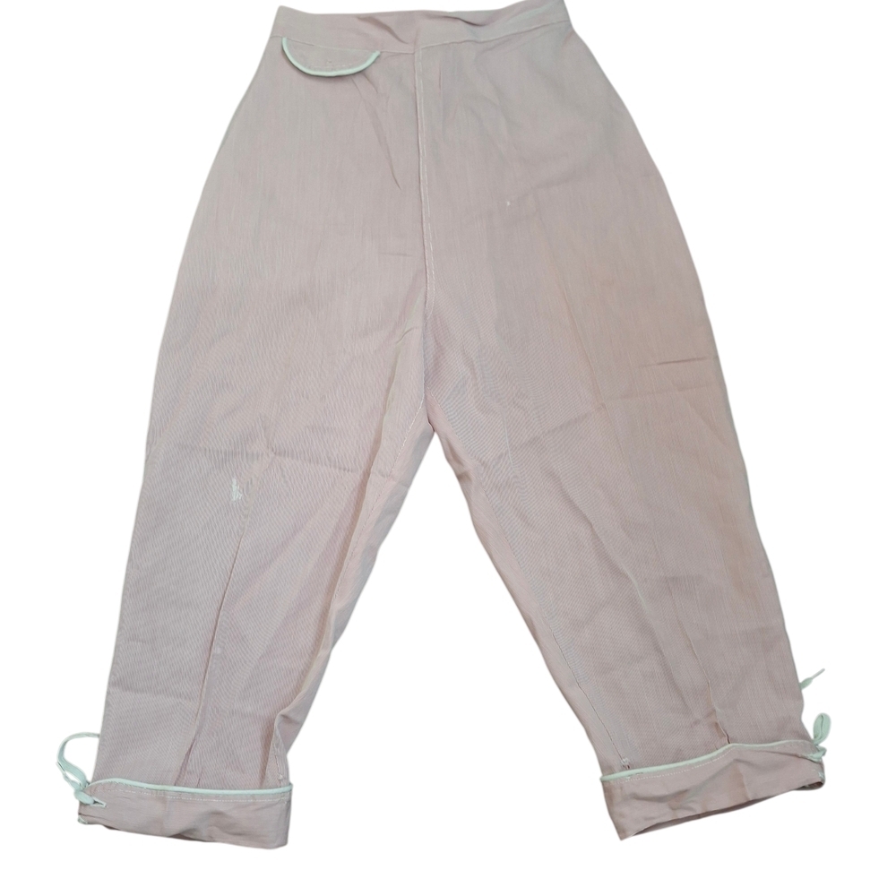 Vintage preppy Pink Capris for Women